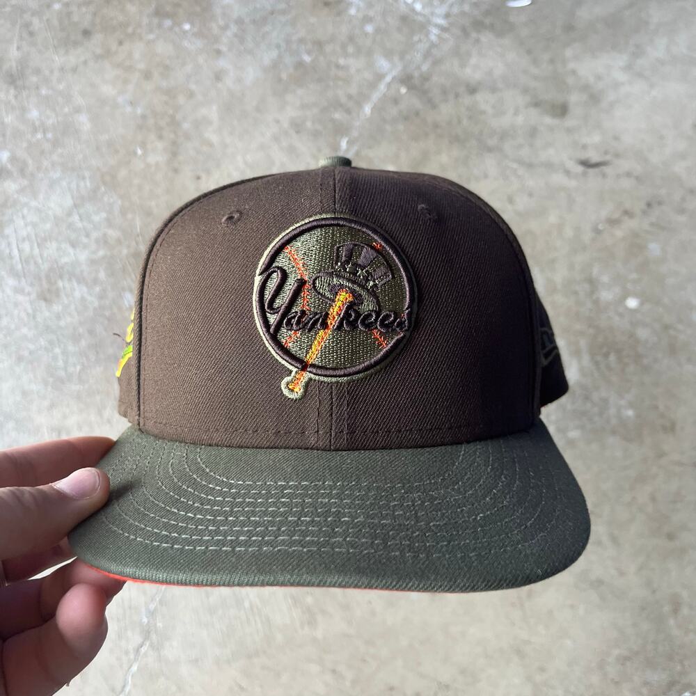 NEW ERA NEW YORK YANKEES LOGO BROWN 7 1/8